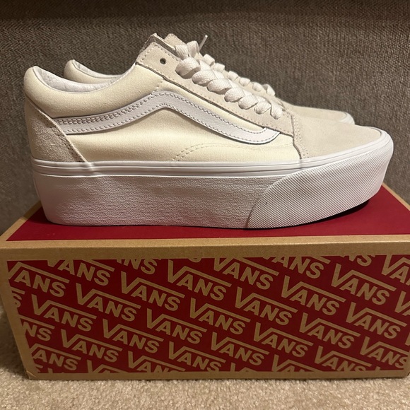Vans Shoes - Vans Old Skool Stack Sneaker Cream Size 10‎